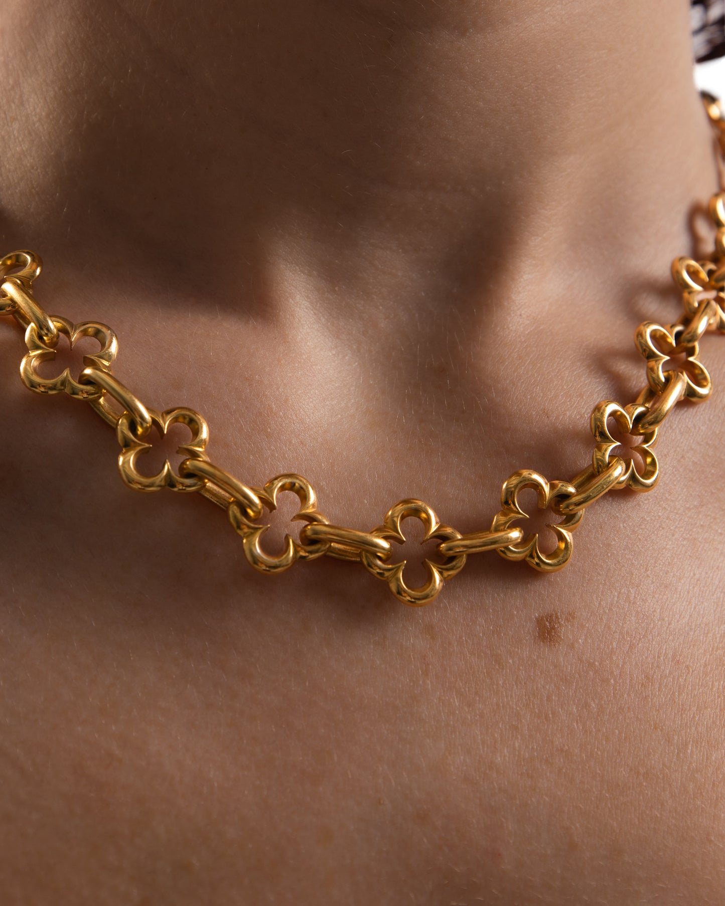 LA FLEUR GOLD PLATED CHAIN